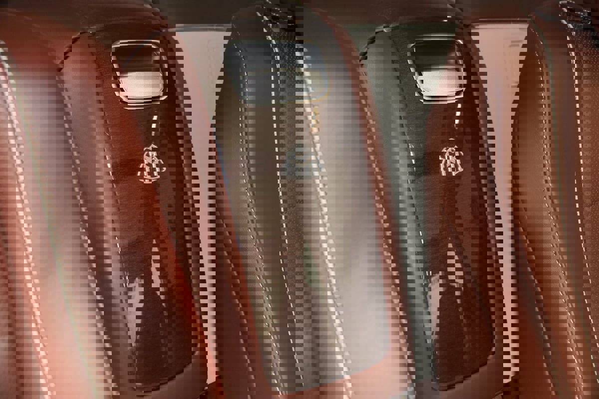 Used 2022 Mercedes-Benz Maybach GLS 600 4MATIC image 22