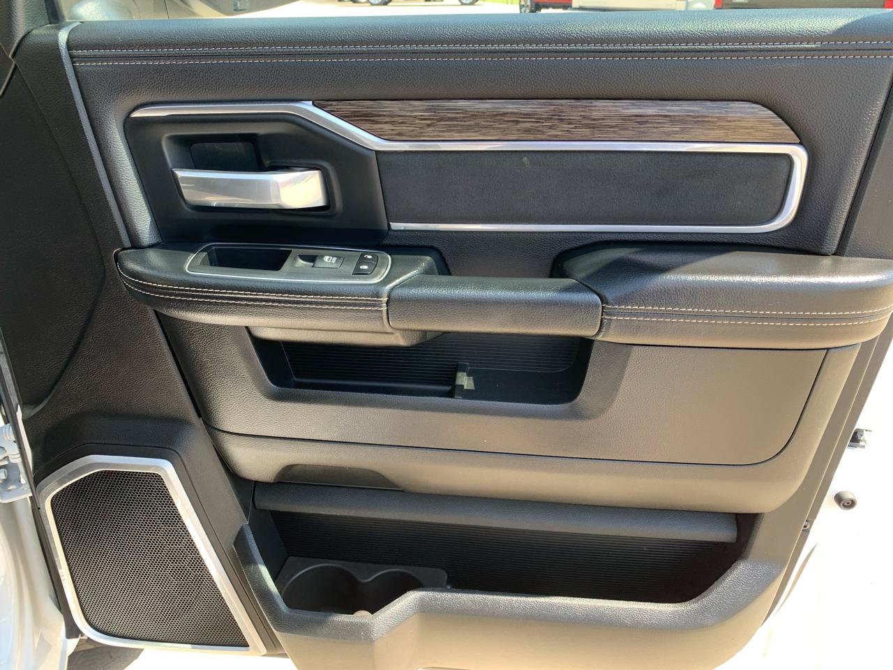 Used 2020 RAM 3500 Laramie AWD/4WD image 13