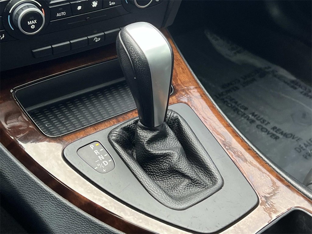 Used 2010 BMW 335i xDrive Sedan image 20