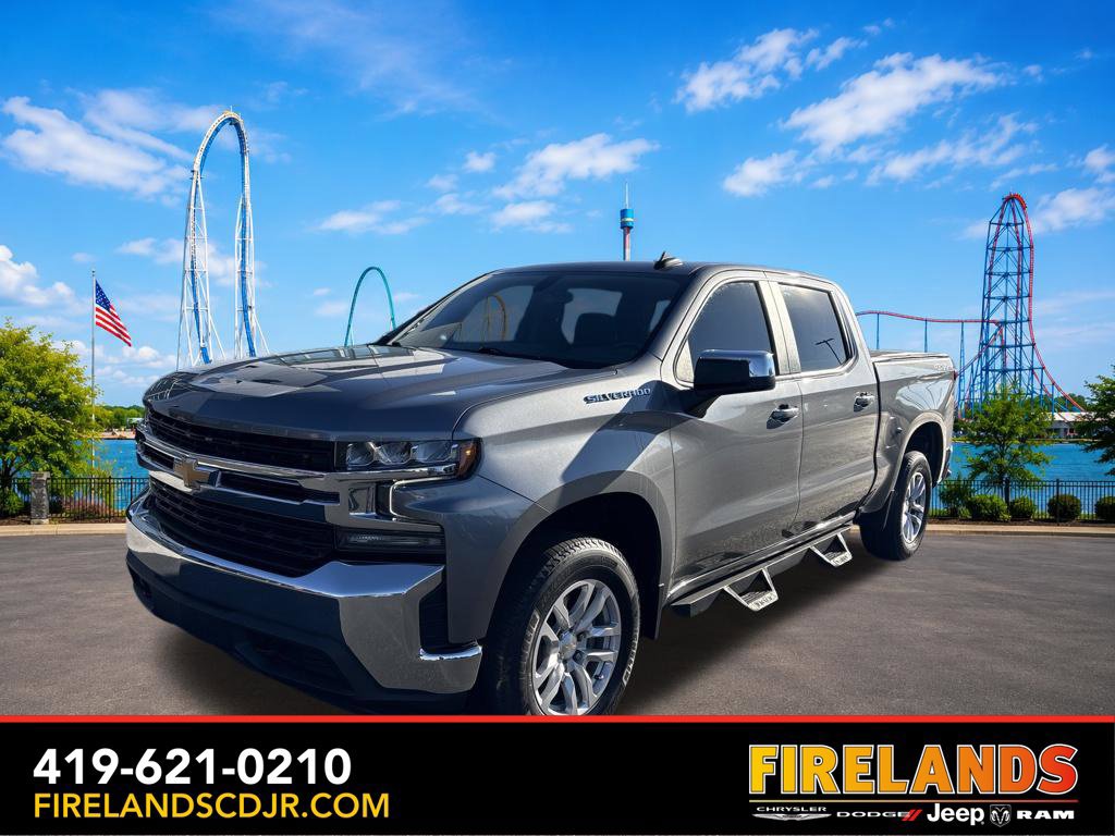 Used 2022 Chevrolet Silverado 1500 LT AWD/4WD image 1