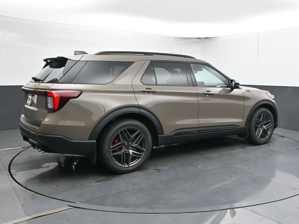 New 2026 Ford Explorer ST w/ Sun And Sound Package AWD/4WD image 2