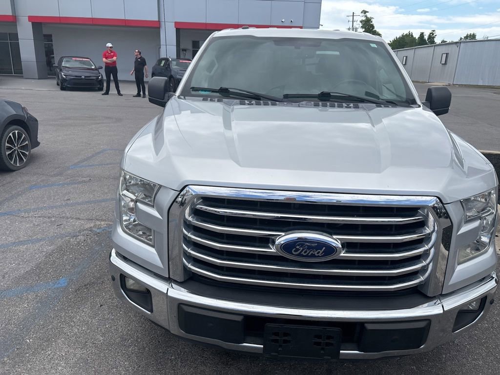 Used 2015 Ford F150 XLT w/ Equipment Group 302A Luxury RWD image 11
