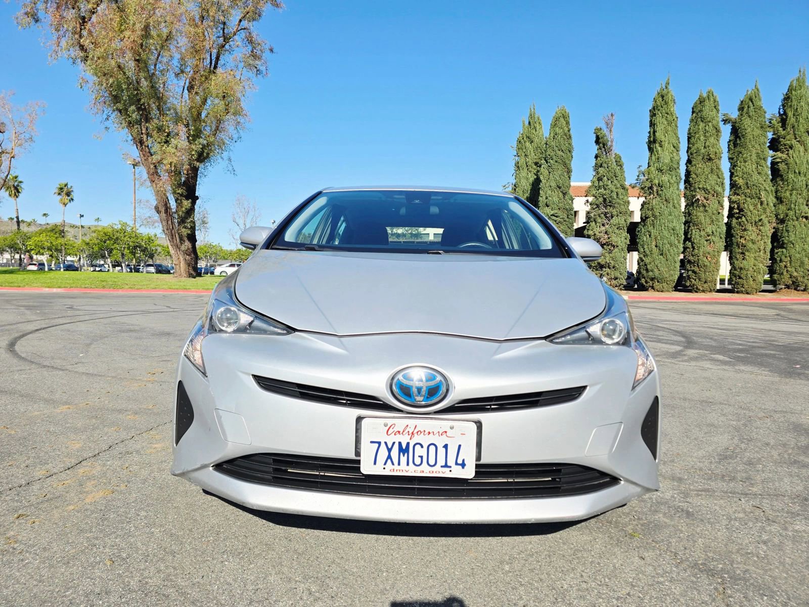 Used 2017 Toyota Prius Two image 2