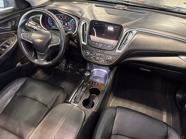 Used 2017 Chevrolet Malibu Premier w/ Premier Sun and Wheel Package FWD image 13