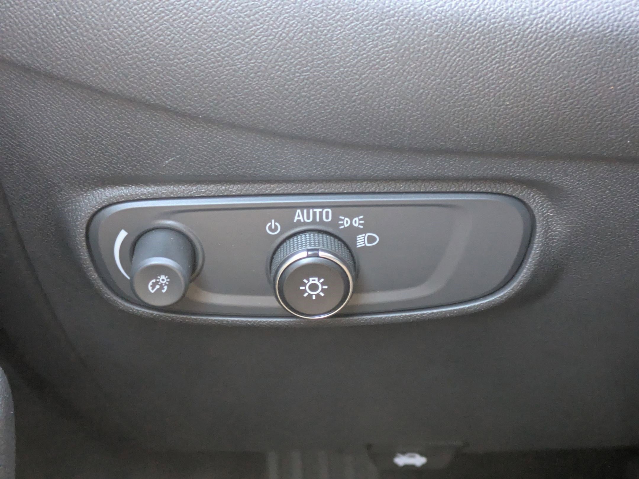 Used 2022 Chevrolet Equinox LT image 16