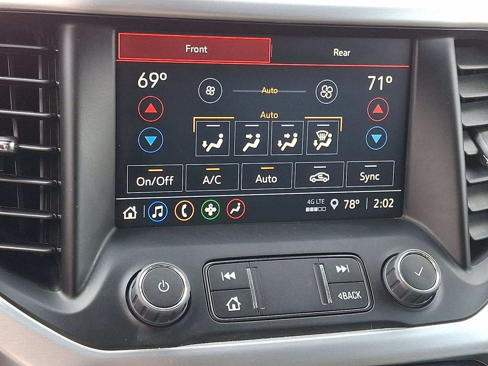 Used 2023 GMC Acadia SLE w/ Driver Convenience Package image 19