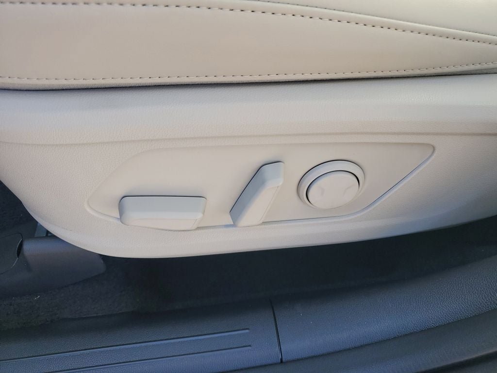 New 2026 Kia Sorento S w/ S Panoramic Sunroof Package FWD image 7