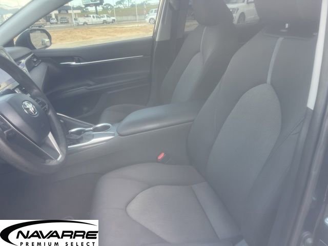 Used 2021 Toyota Camry LE FWD image 12