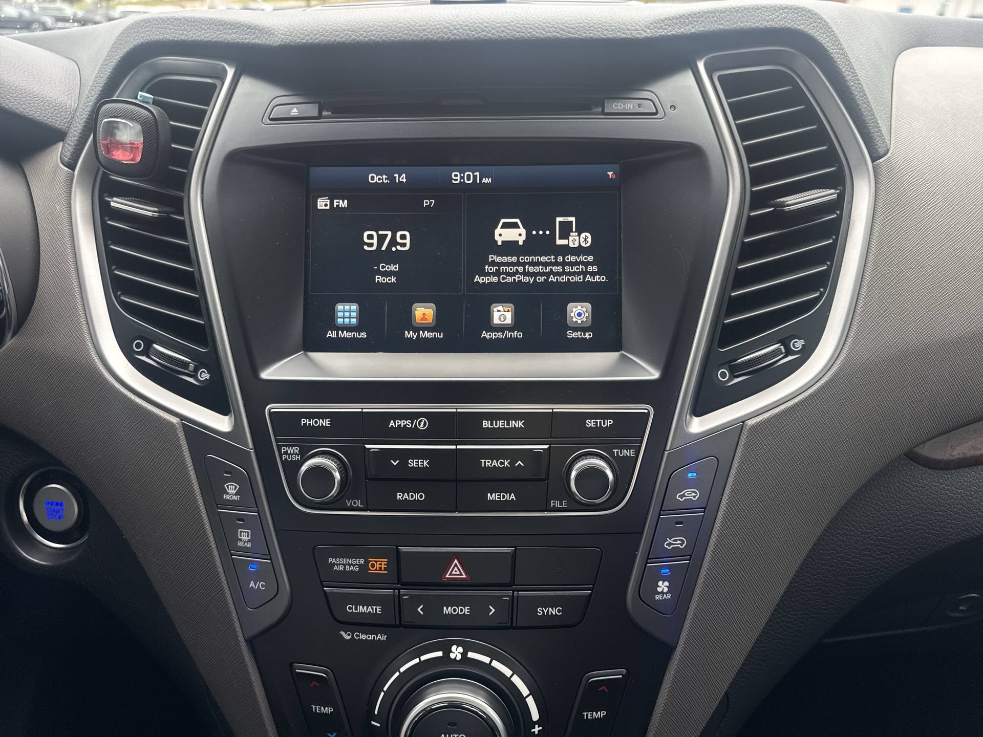 Used 2018 Hyundai Santa Fe SE w/ SE Premium Package 02 AWD/4WD image 16