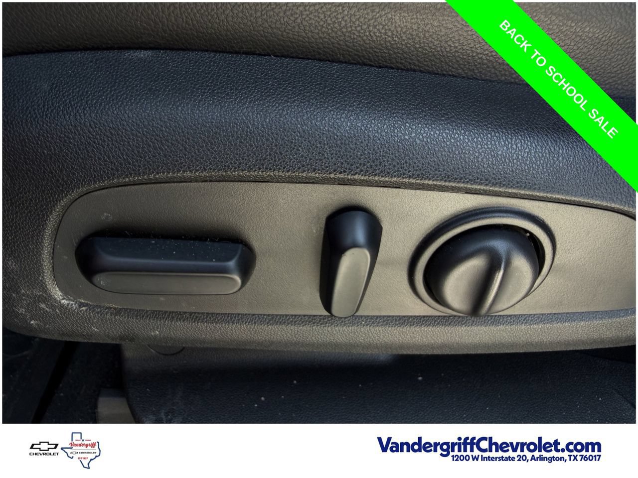 Used 2021 Chevrolet Traverse Premier w/ LPO, Floor Liner Package AWD/4WD image 22