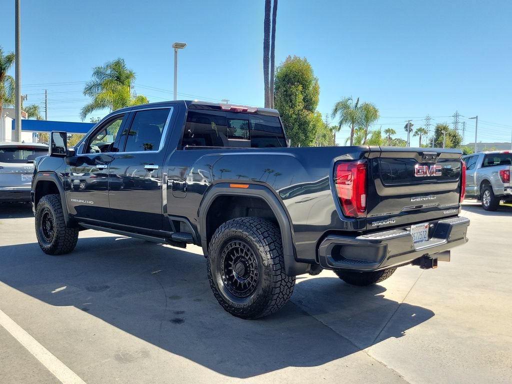 Used 2020 GMC Sierra 3500 Denali w/ Denali Ultimate Package AWD/4WD image 4