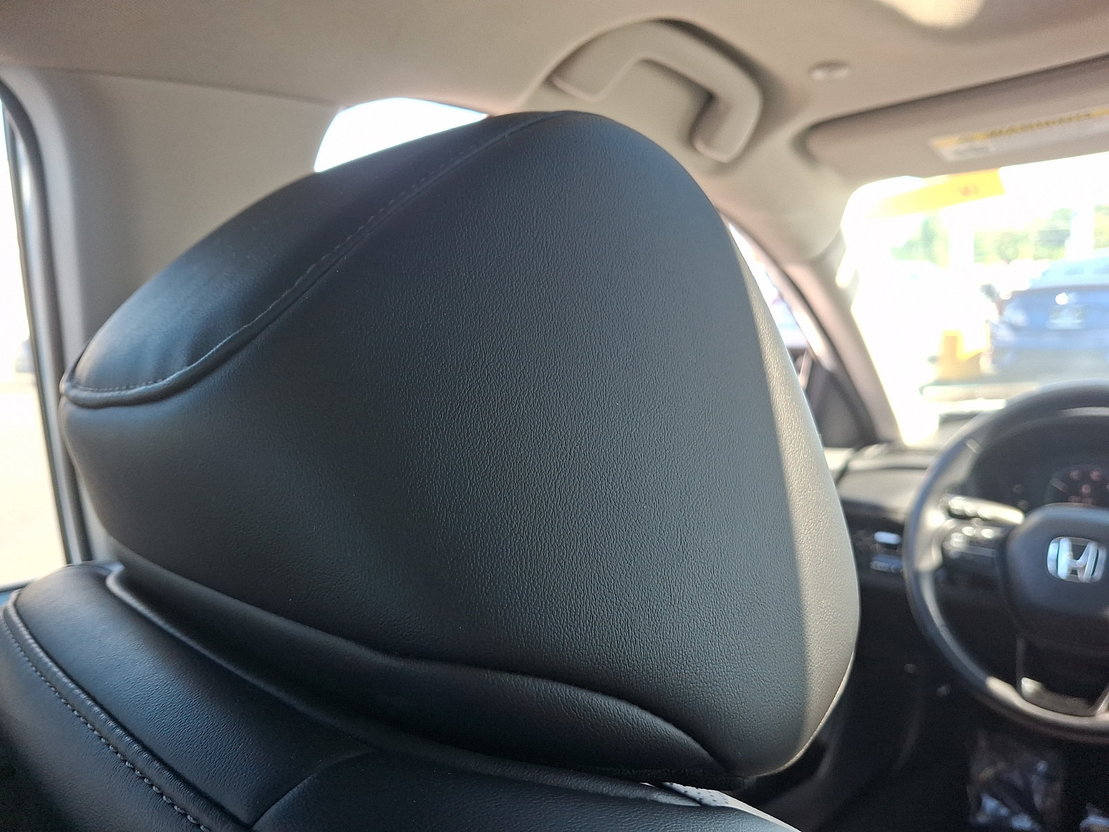 Used 2024 Honda Accord EX-L image 9