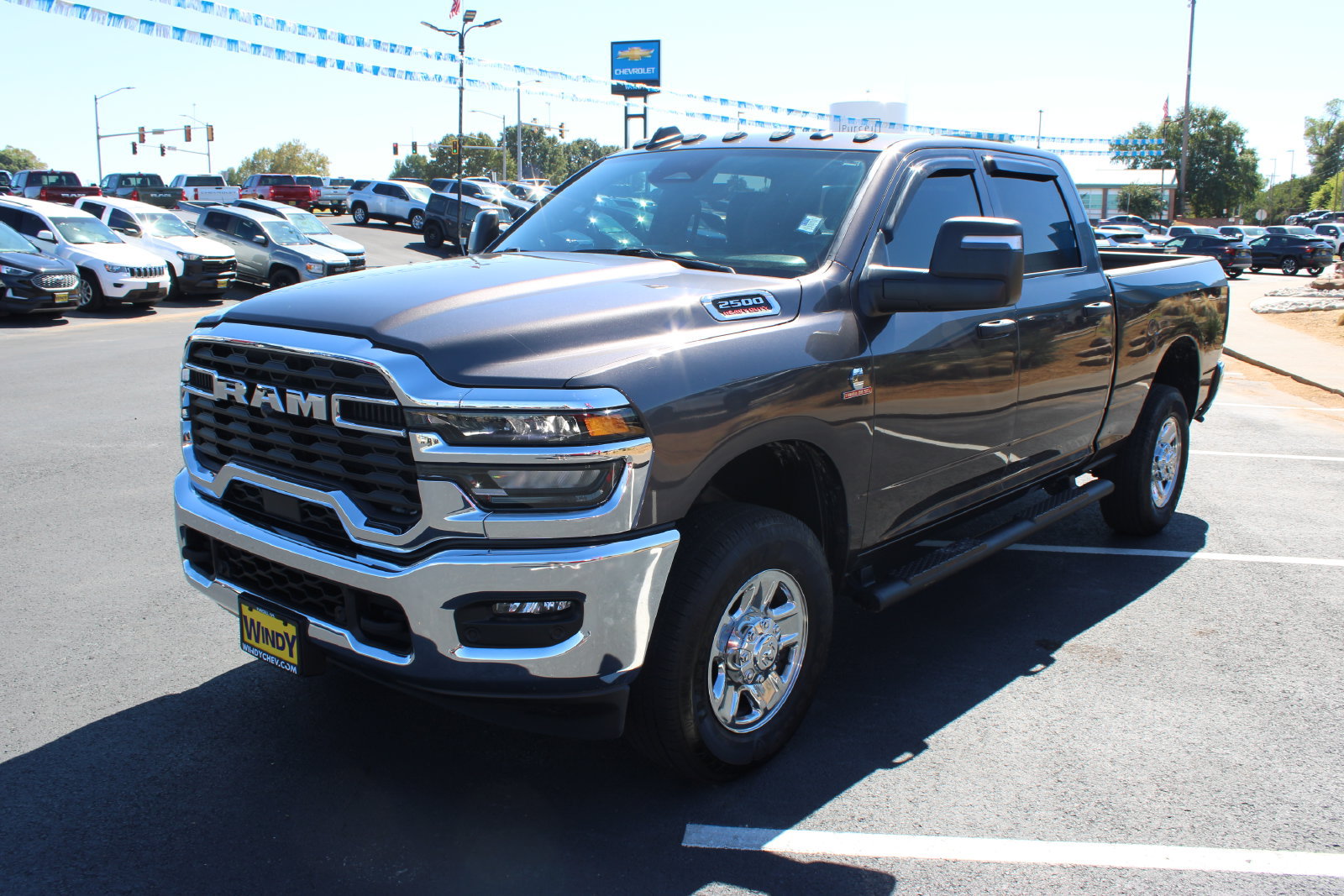 Used 2025 RAM 2500 Tradesman AWD/4WD image 4