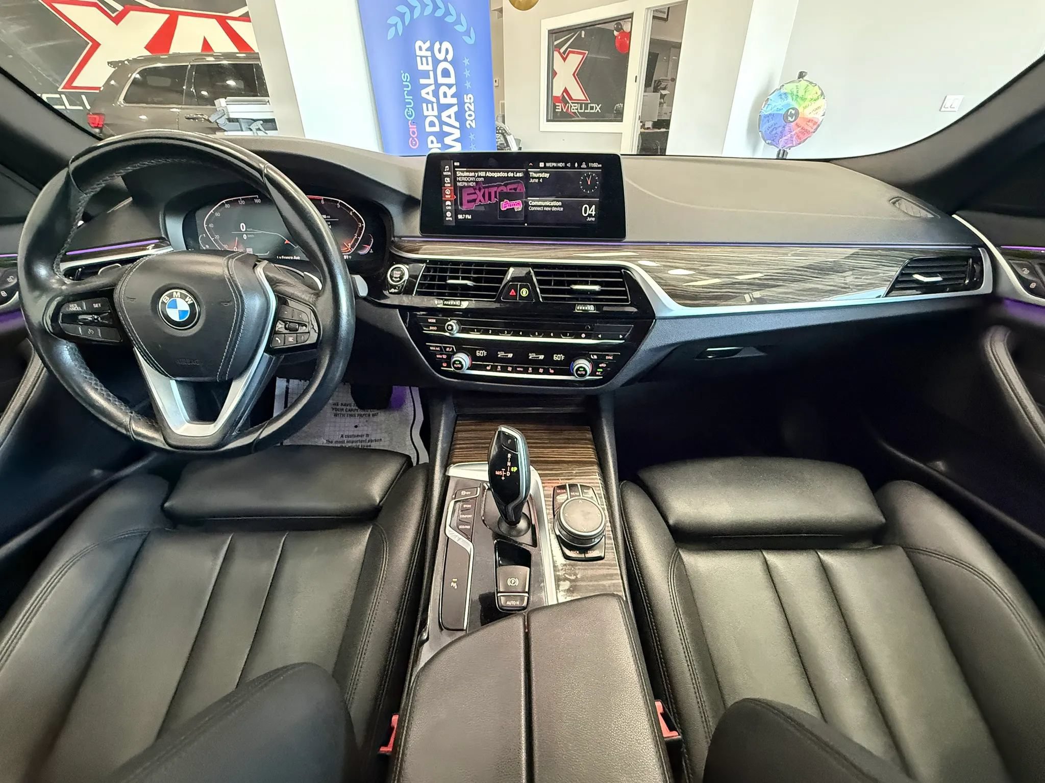 Used 2020 BMW 530i w/ Premium Package RWD image 20