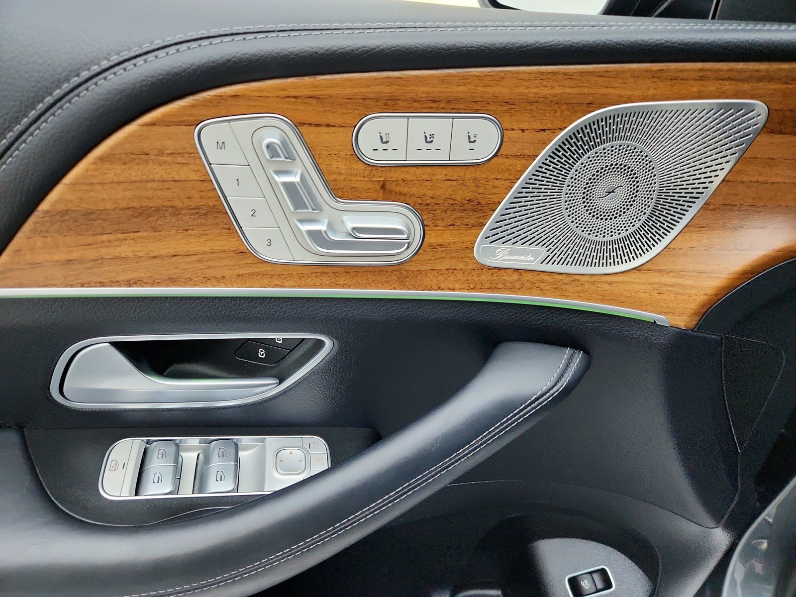 Certified 2023 Mercedes-Benz GLS 580 4MATIC image 25