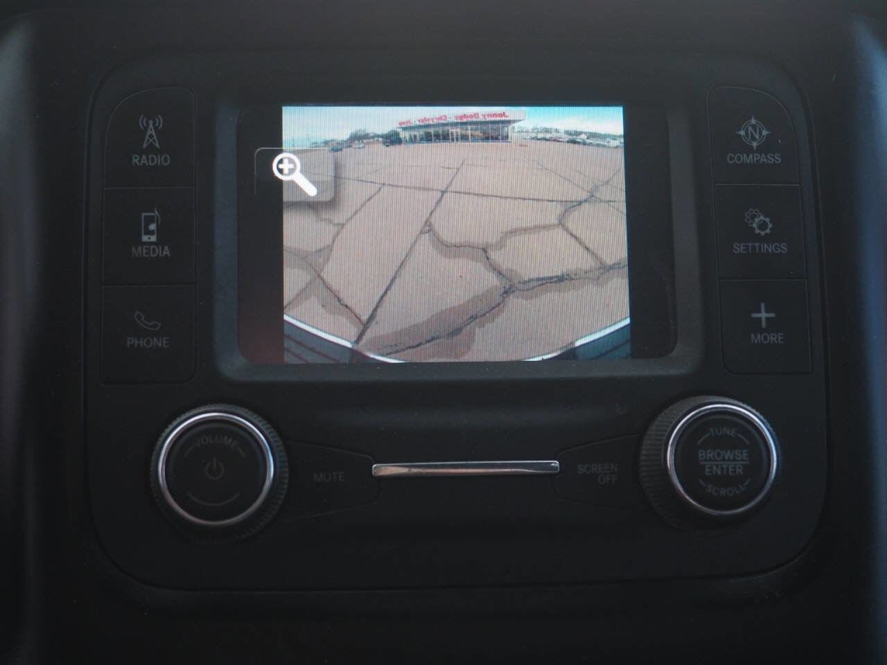 Used 2021 RAM 2500 Tradesman w/ Chrome Appearance Group image 8