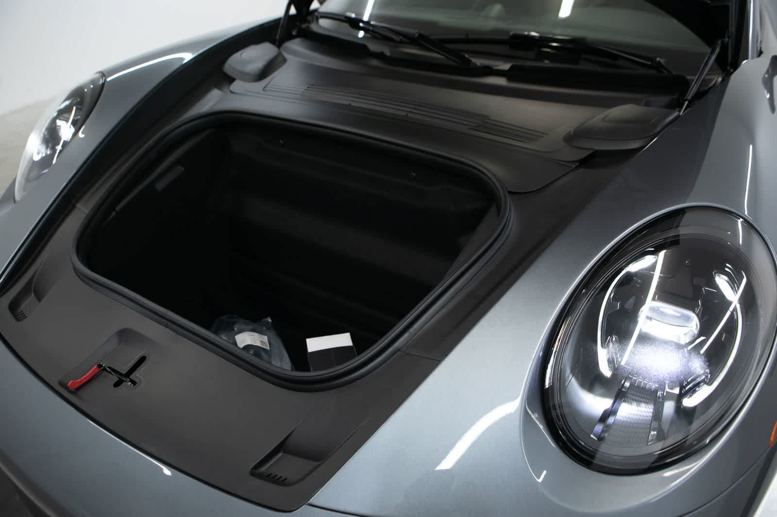 New 2026 Porsche 911 Carrera GTS RWD image 32