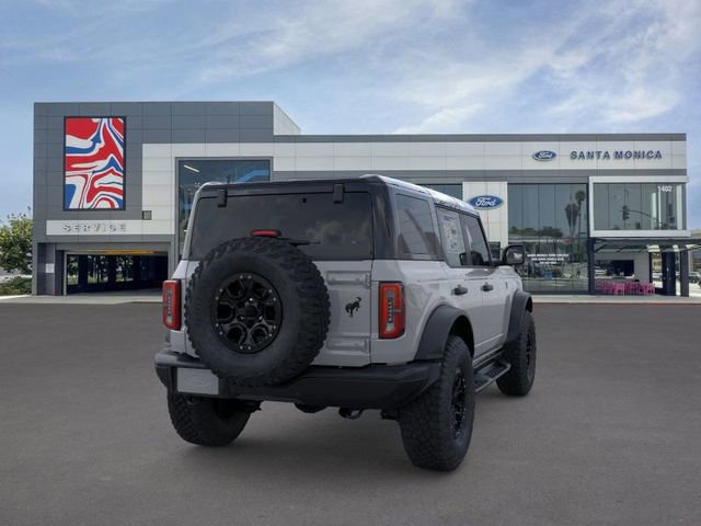 New 2026 Ford Bronco Badlands image 8