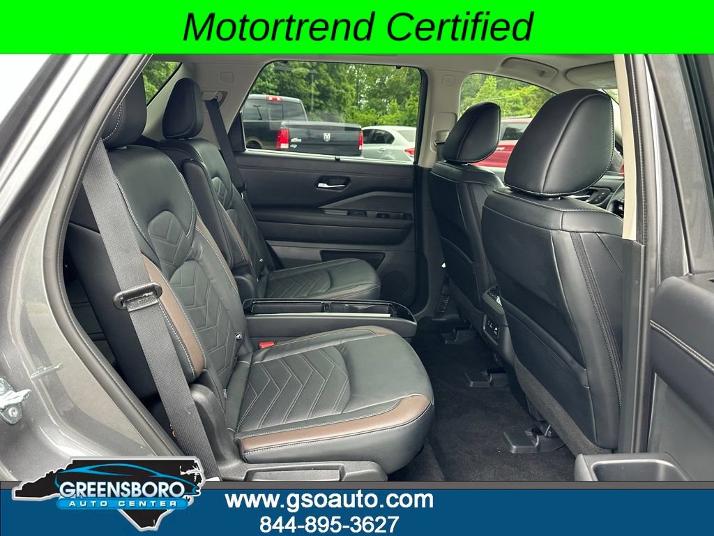 Used 2023 Nissan Pathfinder Platinum AWD/4WD image 22