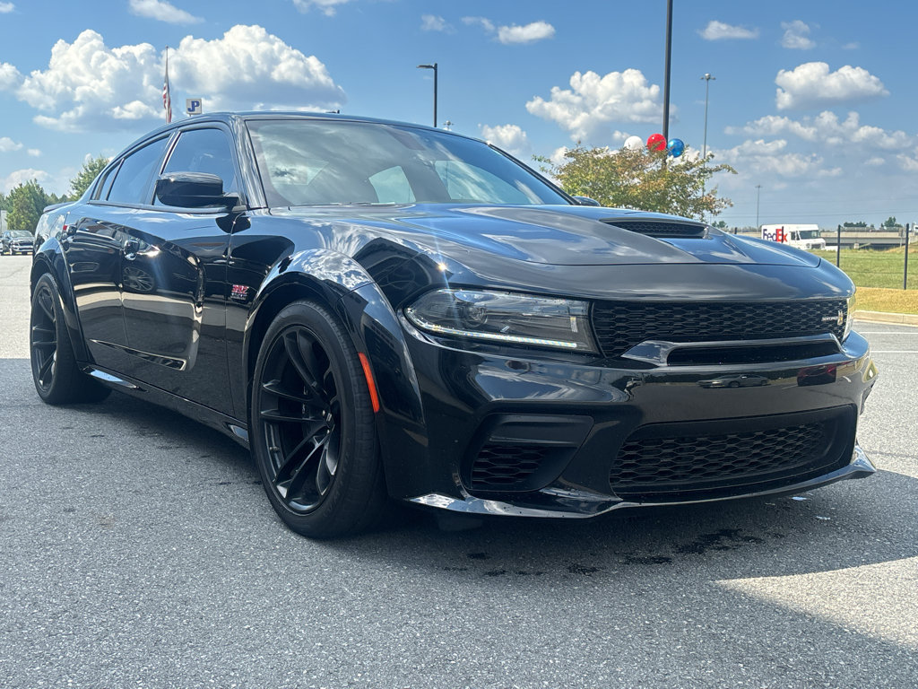 Used 2023 Dodge Charger Scat Pack RWD image 3