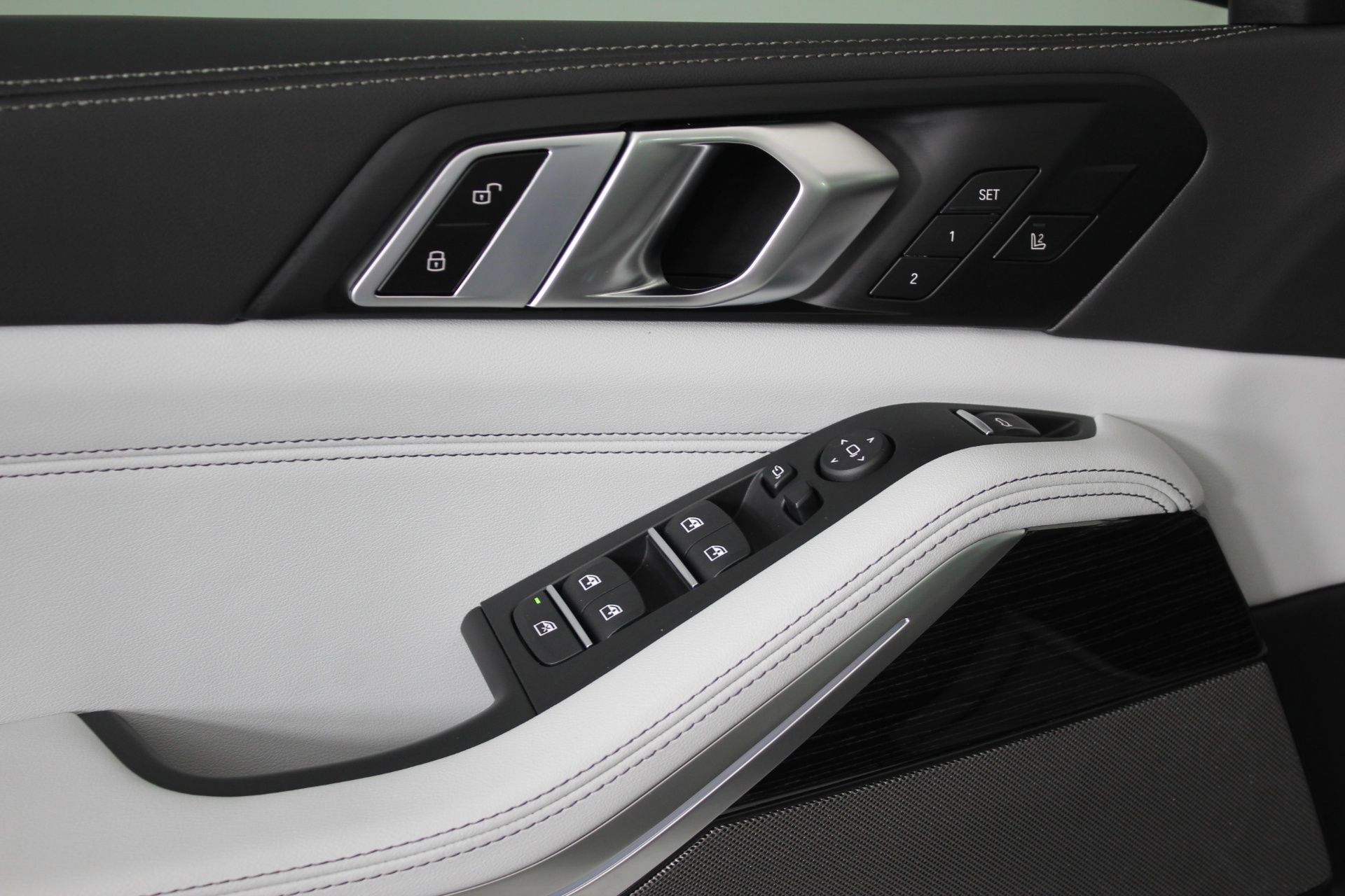 New 2026 BMW X5 sDrive40i RWD image 23