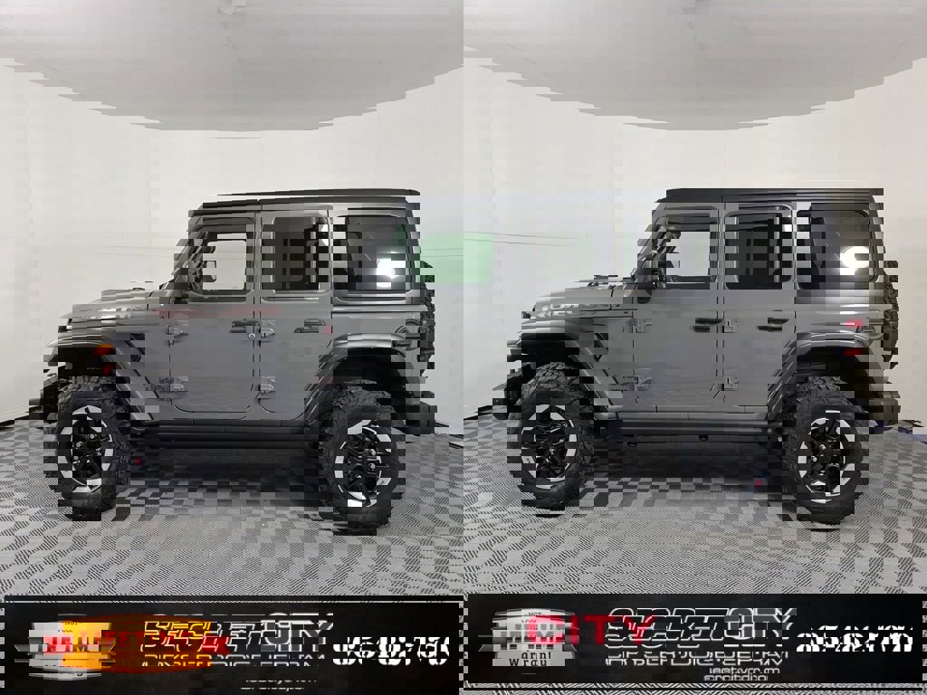 Used 2022 Jeep Wrangler Unlimited Rubicon w/ Dual Top Group image 4