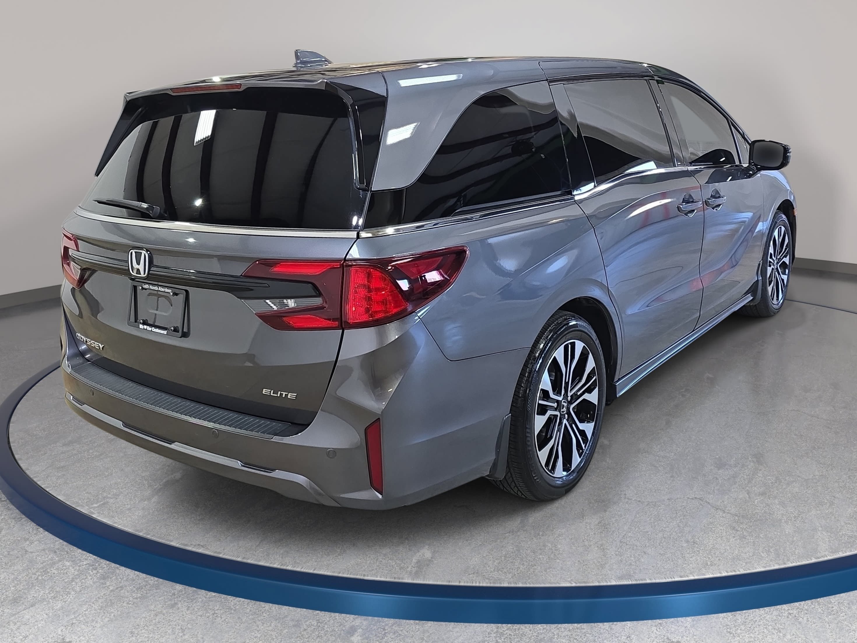 Certified 2025 Honda Odyssey Elite image 6