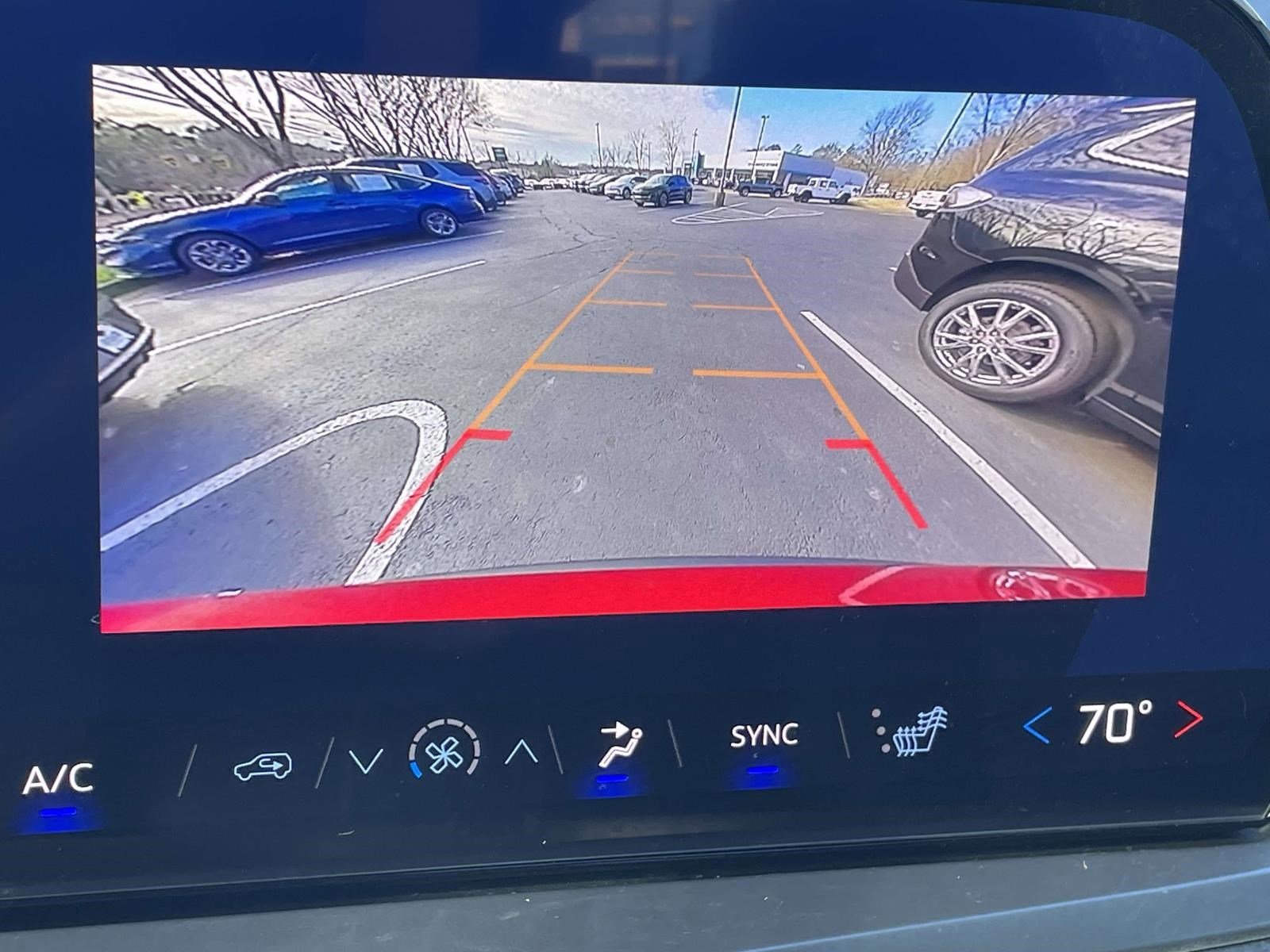 Certified 2025 Chevrolet Traverse LT w/ LPO, Floor Liner Package image 33