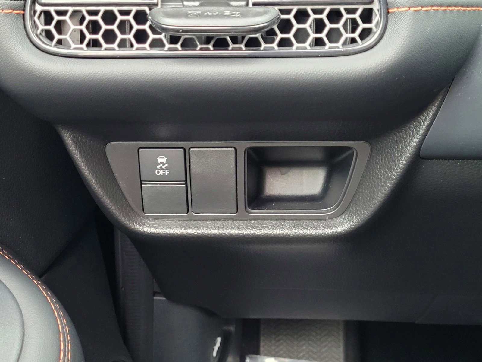 Certified 2024 Honda HR-V Sport image 17