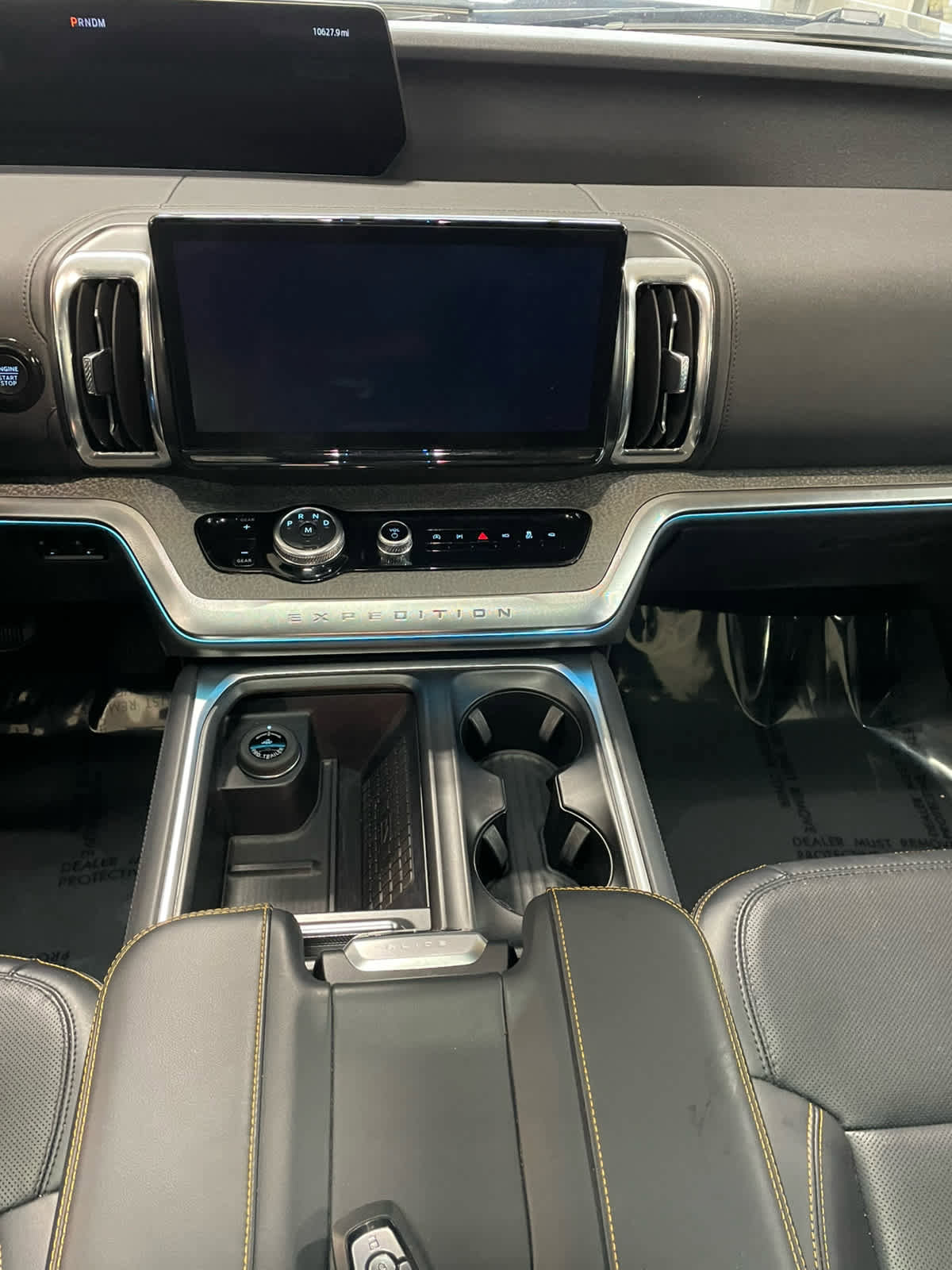 Used 2025 Ford Expedition Tremor AWD/4WD image 15