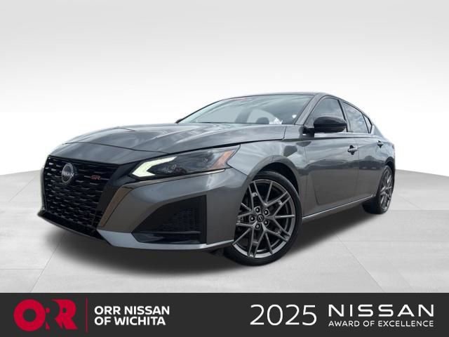 Used 2023 Nissan Altima 2.0 SR