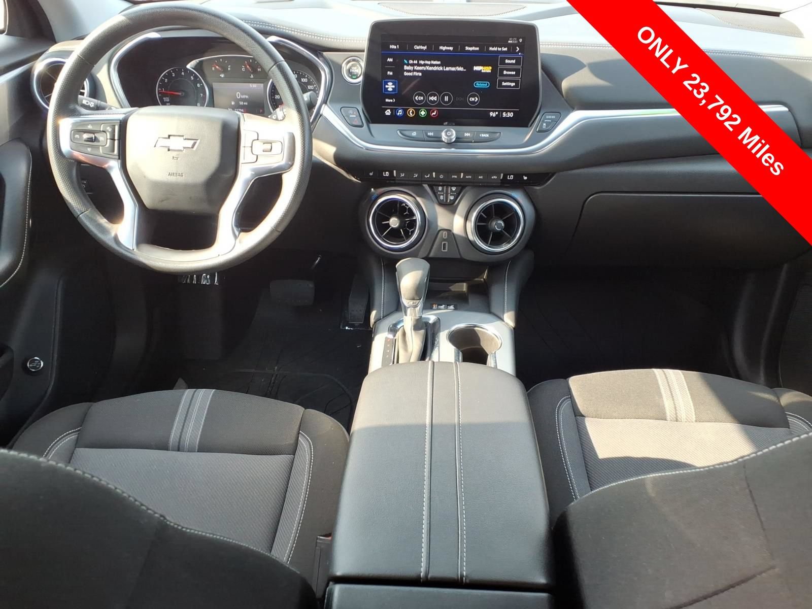Used 2024 Chevrolet Blazer LT FWD image 11