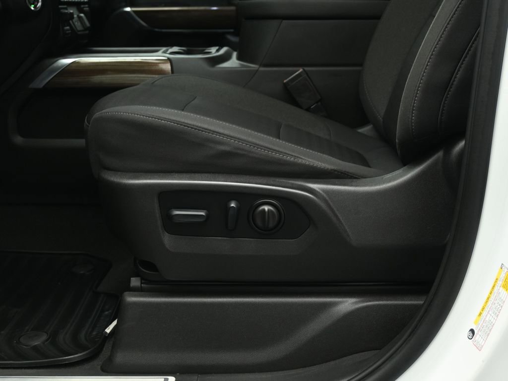 Used 2022 Chevrolet Silverado 2500 LT w/ All Star Edition image 11