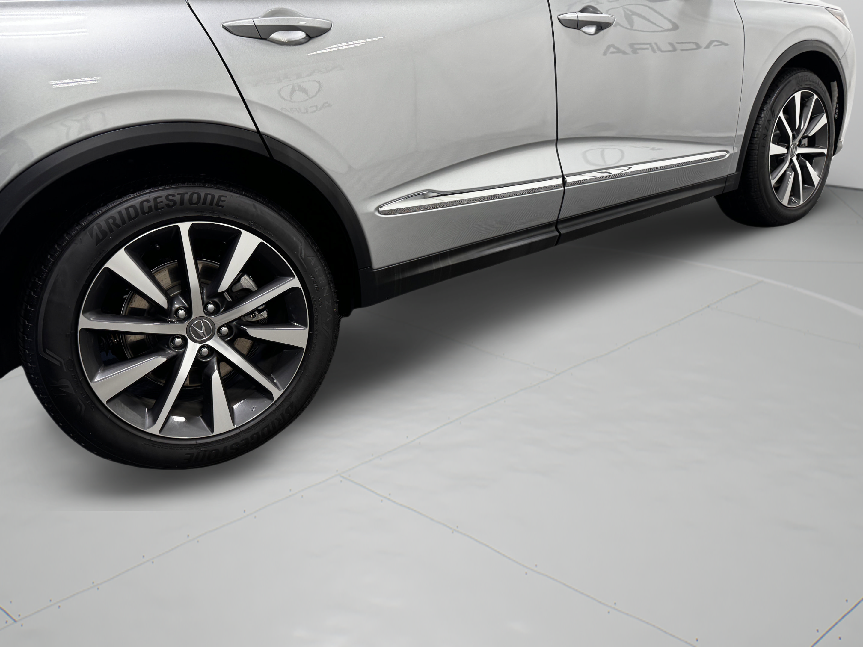 Certified 2026 Acura MDX w/ Technology Package FWD image 42