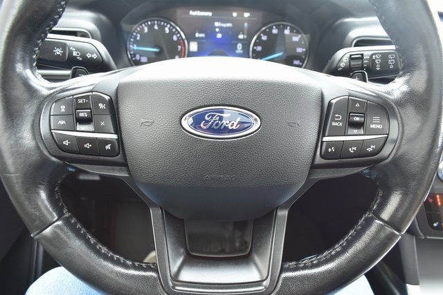 Used 2020 Ford Explorer XLT w/ Equipment Group 202A image 18