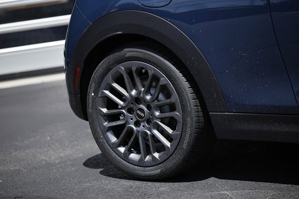 New 2026 MINI Cooper S FWD image 5