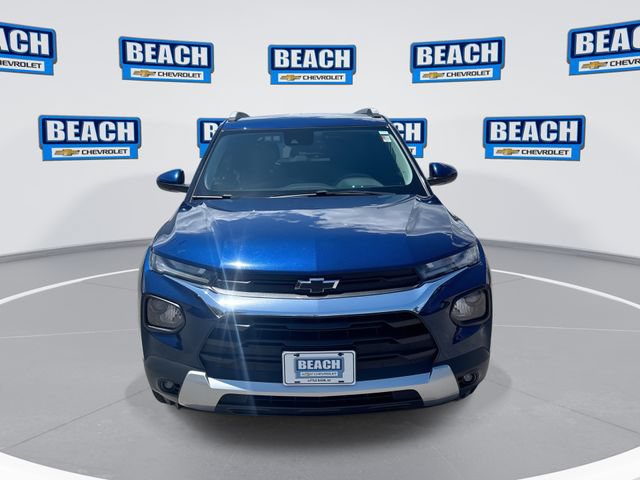 Used 2023 Chevrolet TrailBlazer LT w/ Convenience Package AWD/4WD image 3