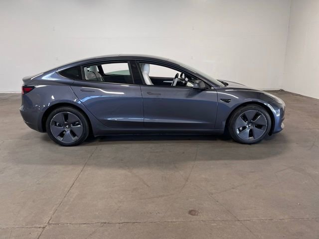 Used 2023 Tesla Model 3 Standard Range image 2