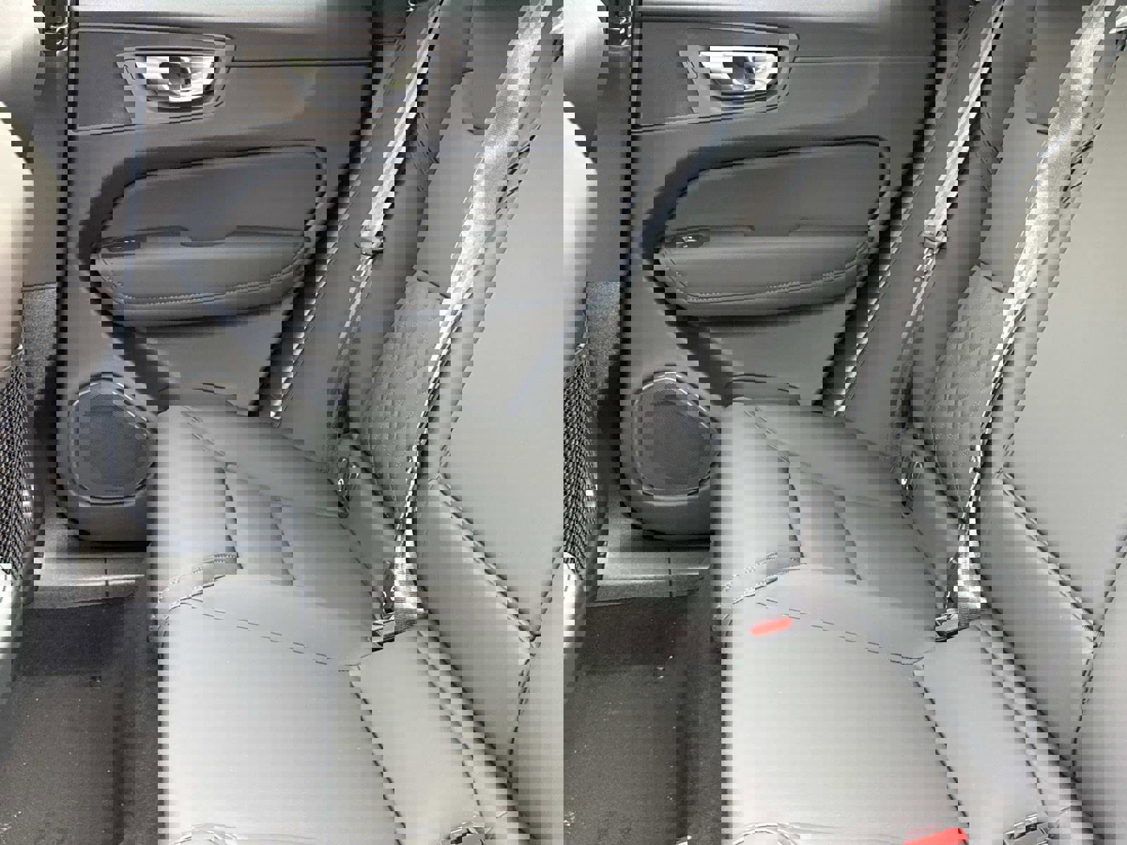 New 2026 Volvo XC60 B5 Plus w/ Climate Package image 13