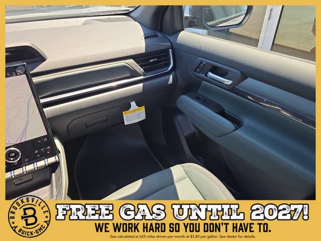 New 2026 GMC Terrain AT4 w/ Technology Package II AWD/4WD image 14
