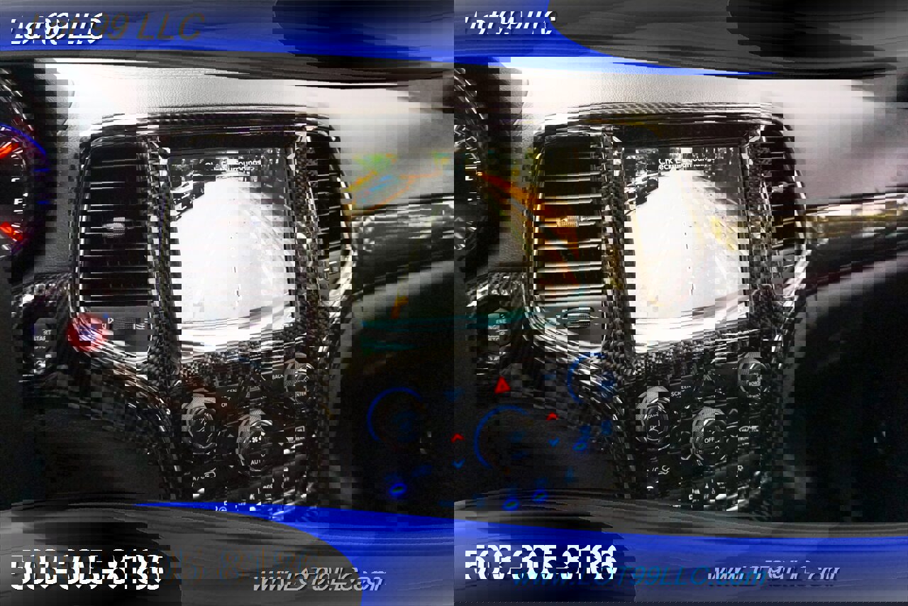 Used 2017 Jeep Grand Cherokee SRT image 41