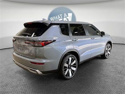 New 2026 Mitsubishi Outlander SE AWD/4WD image 3