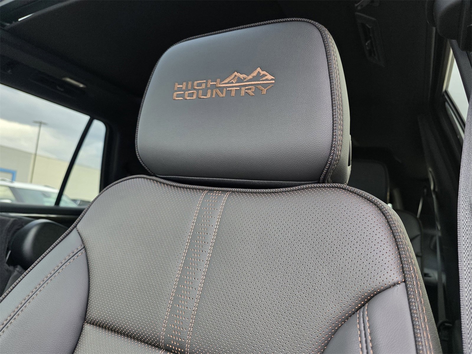 New 2026 Chevrolet Tahoe High Country image 14