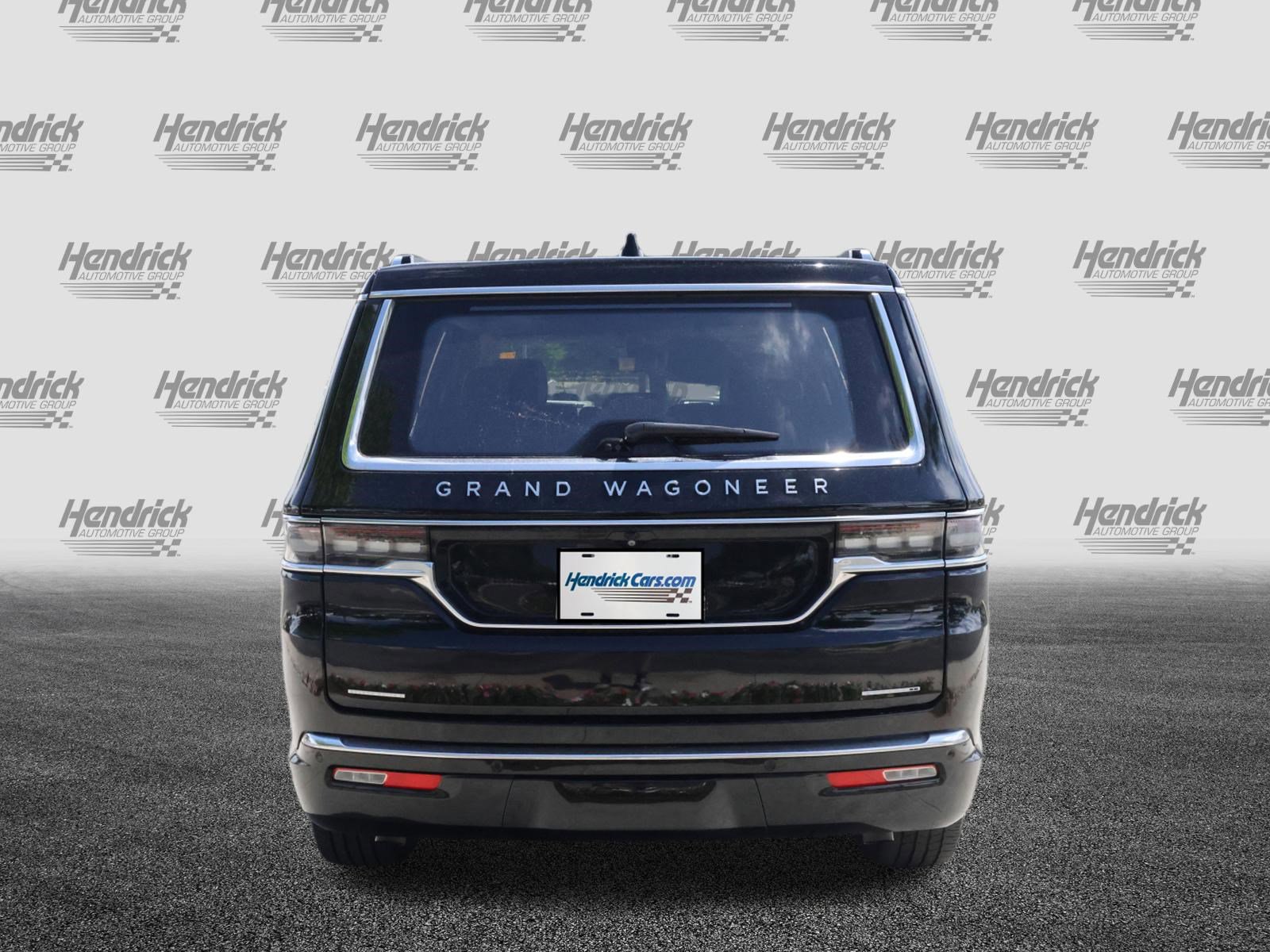 Used 2022 Jeep Grand Wagoneer Series II w/ Premium Group II AWD/4WD image 8