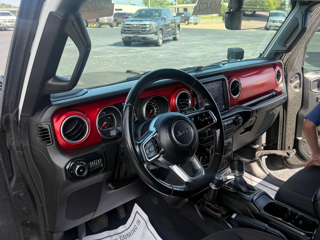 Used 2018 Jeep Wrangler Unlimited Rubicon AWD/4WD image 27