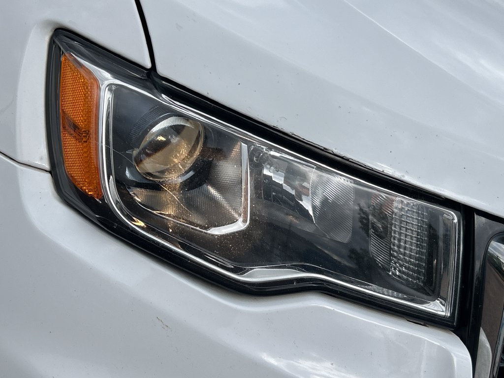 Used 2017 Jeep Grand Cherokee Limited AWD/4WD image 24