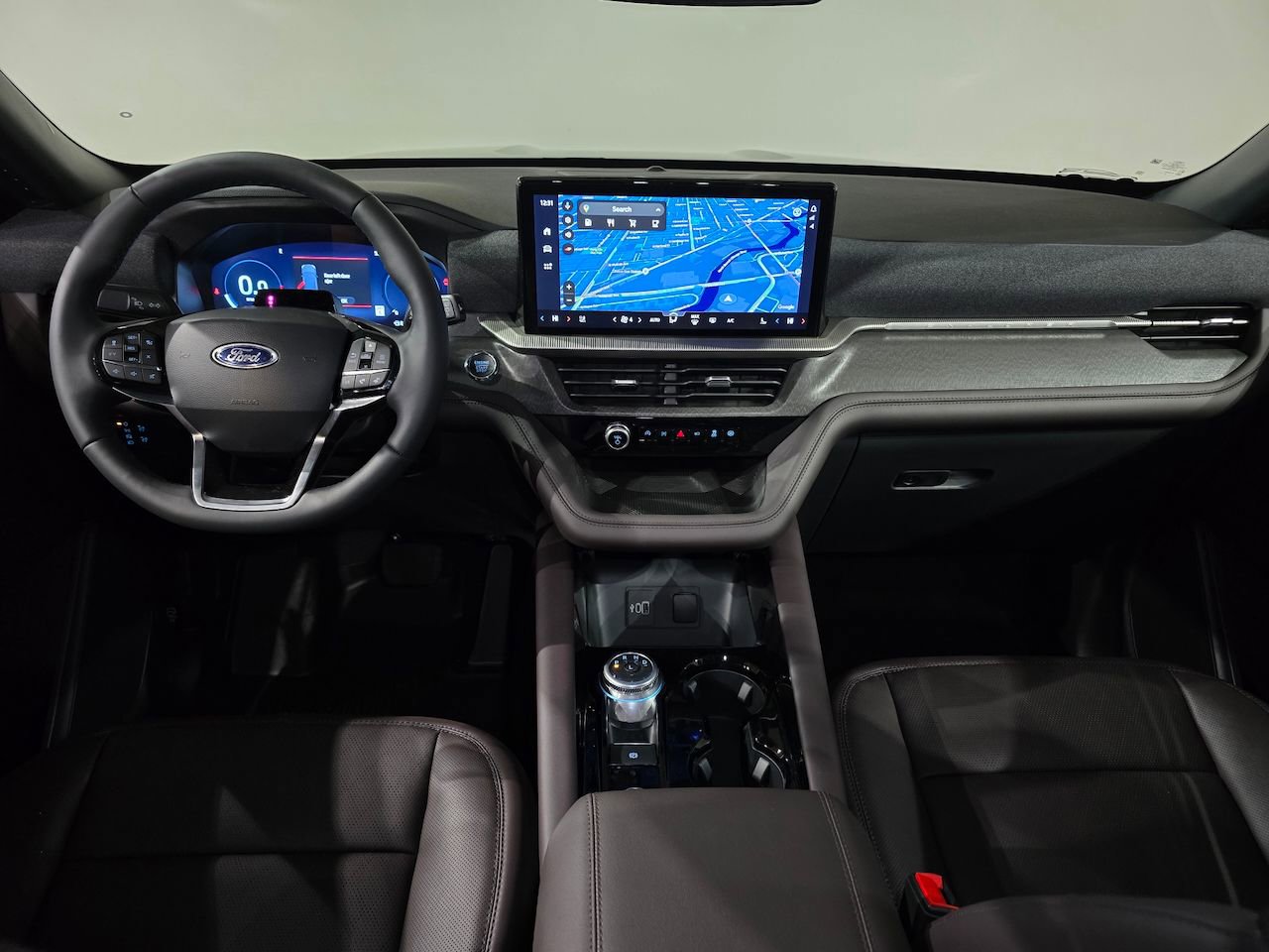 New 2026 Ford Explorer Platinum image 34