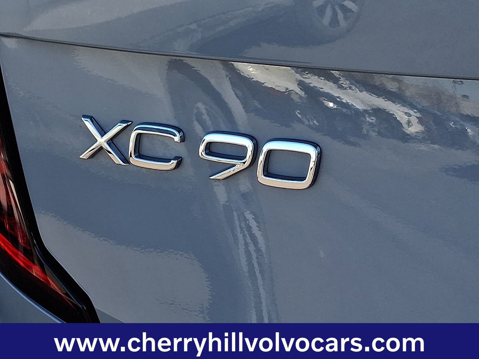 Certified 2025 Volvo XC90 B5 Plus image 30