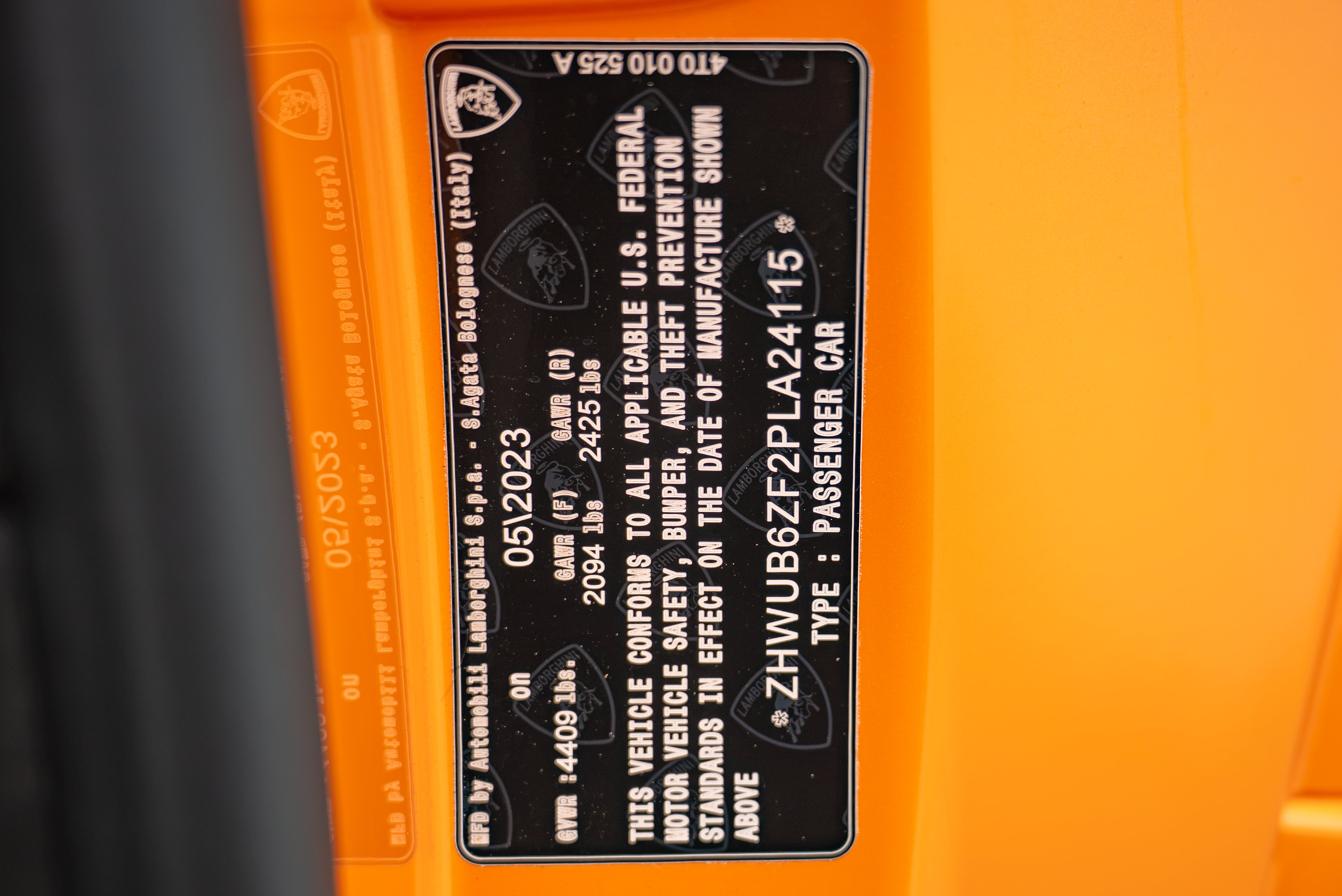 Used 2023 Lamborghini Huracan Tecnica RWD image 18