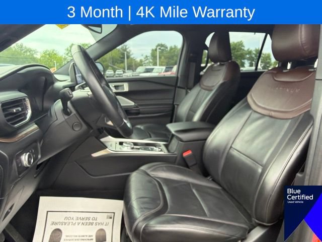 Used 2022 Ford Explorer Platinum w/ Equipment Group 601A AWD/4WD image 30